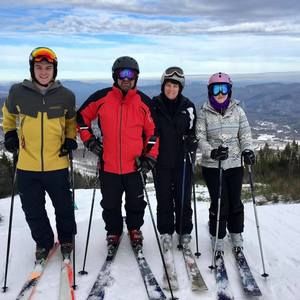 Meet your Posher, Todd